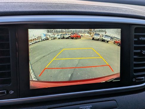 Used 2020 Kia Sportage LX w/ LX Popular Package image 23