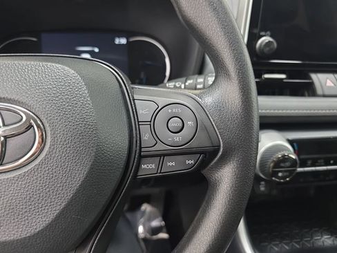 Certified 2025 Toyota RAV4 XLE image 15