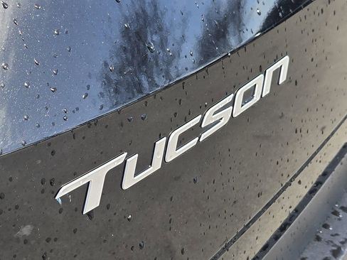 Used 2025 Hyundai Tucson SEL FWD image 16