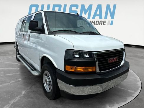 Used 2025 GMC Savana 2500 w/ Driver Convenience Package RWD image 1