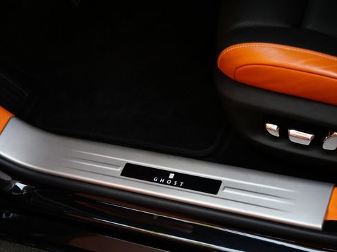 Certified 2021 Rolls-Royce Ghost AWD/4WD image 9