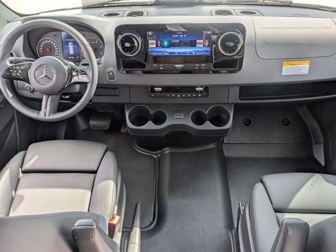 New 2026 Mercedes-Benz Sprinter 2500 image 13