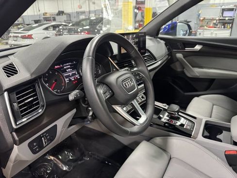 Certified 2023 Audi Q5 2.0T Premium w/ Convenience Package AWD/4WD image 25