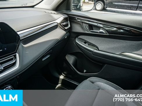Used 2026 Chevrolet TrailBlazer LT AWD/4WD image 45
