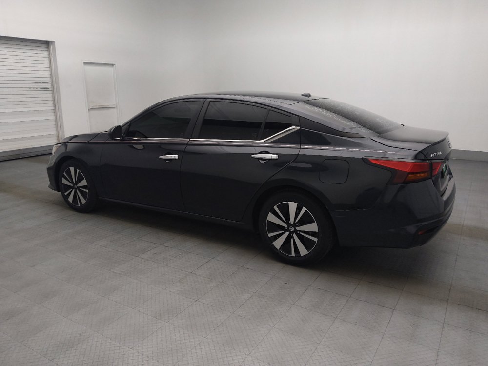 Used 2021 Nissan Altima 2.5 SV FWD image 3