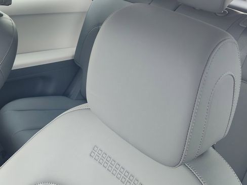 Certified 2025 Hyundai Ioniq 5 SEL image 14