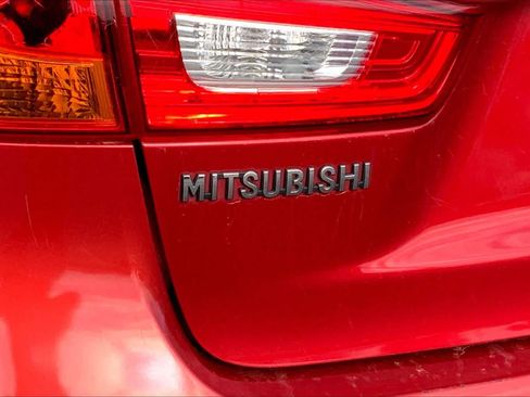 Used 2016 Mitsubishi Outlander Sport SEL FWD image 9