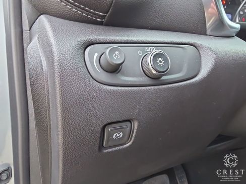 Used 2024 Chevrolet Blazer LT w/ Midnight/Sport Edition image 10