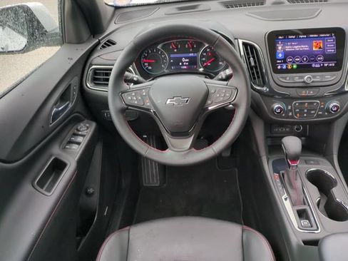 Certified 2024 Chevrolet Equinox RS w/ RS Leather Package FWD image 18