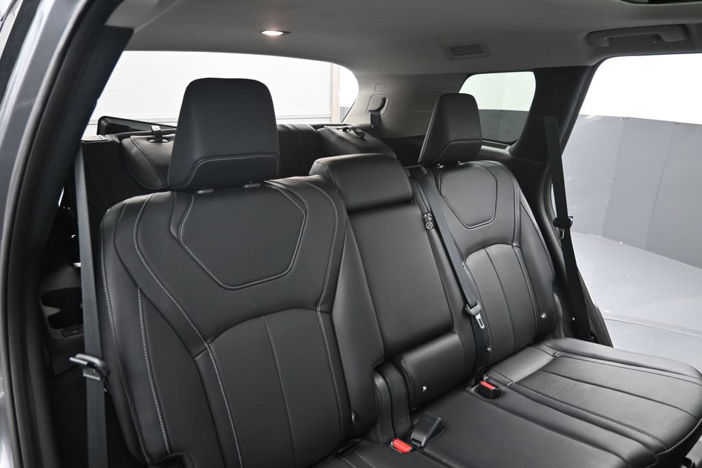 Used 2023 INFINITI QX60 Sensory w/ Vision Package AWD/4WD image 34