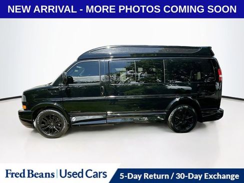 Used 2021 GMC Savana 2500 RWD image 4