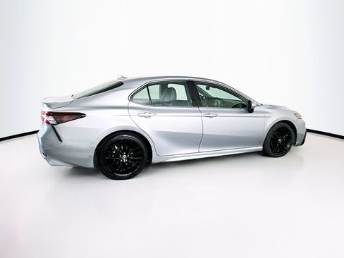 Used 2024 Toyota Camry XSE image 10