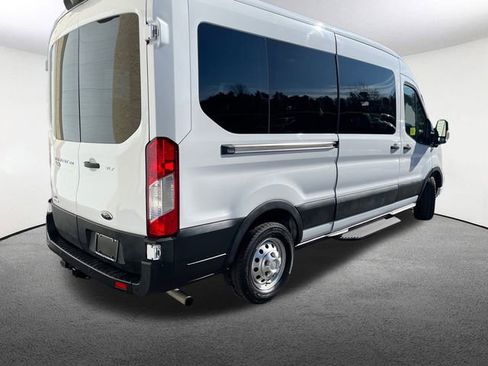 Certified 2022 Ford Transit 350 XLT image 16