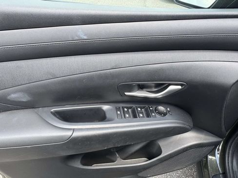 Used 2025 Hyundai Tucson SEL AWD/4WD image 17