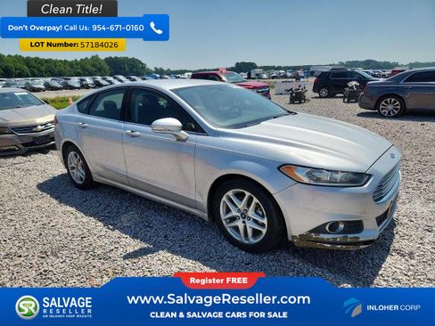 Used 2015 Ford Fusion SE FWD image 5