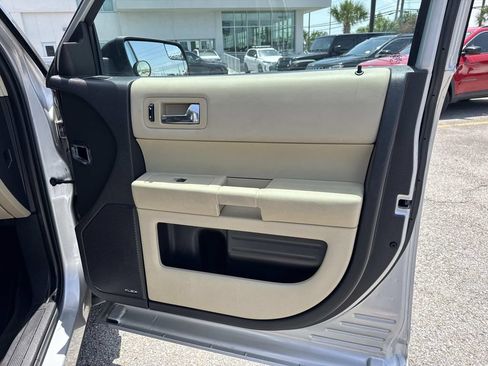 Used 2014 Ford Flex SE FWD image 14