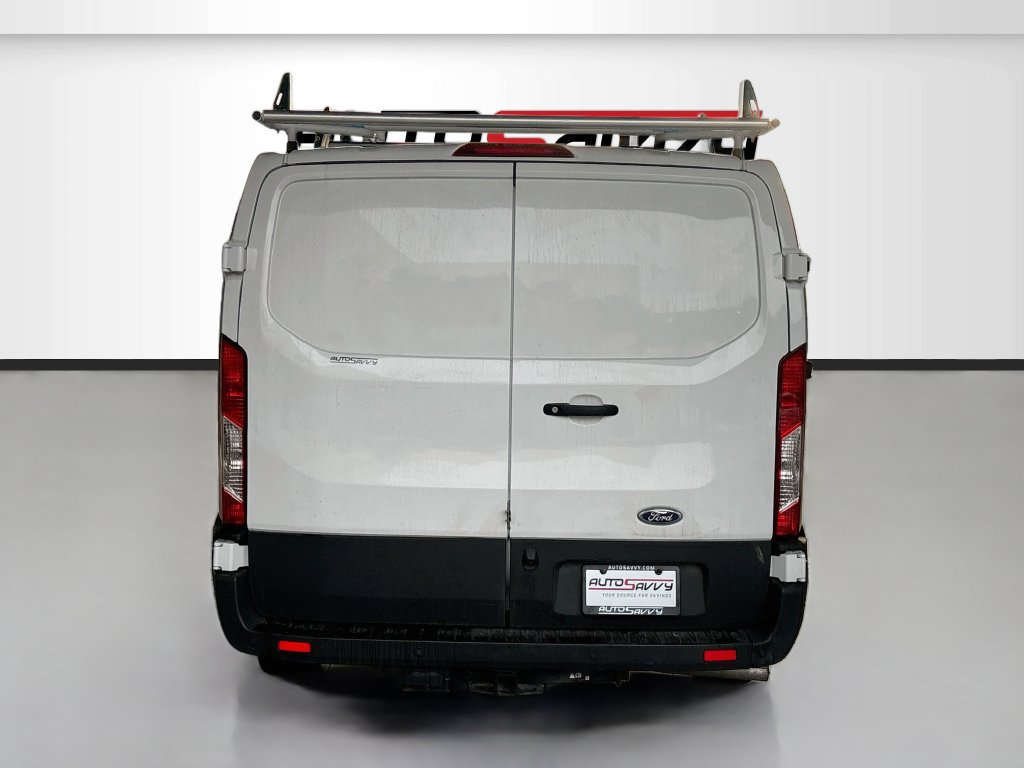 Used 2025 Ford Transit 150 Low Roof RWD image 6