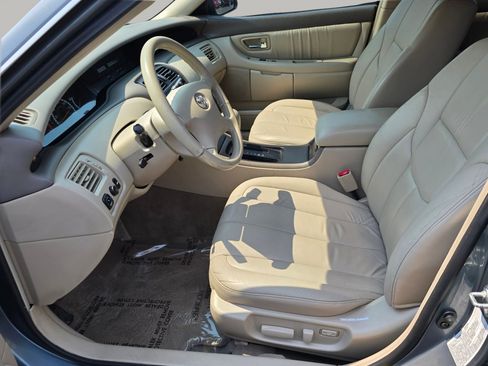 Used 2002 Toyota Avalon XL w/ Luxury Pkg FWD image 20