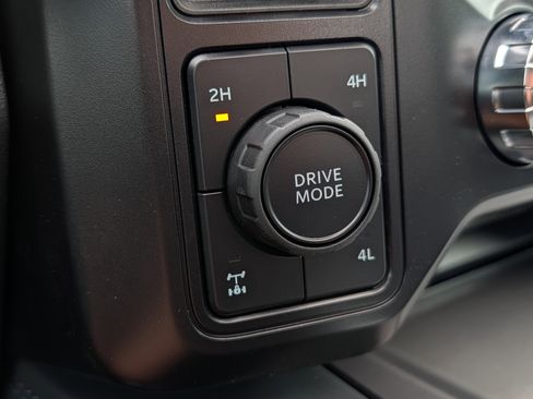 New 2026 Ford F250 Platinum AWD/4WD image 33