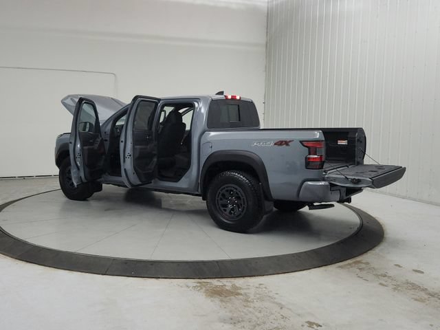 Used 2025 Nissan Frontier PRO-4X w/ Interior Protection Package AWD/4WD image 14