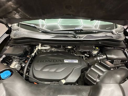 Used 2016 Honda Pilot Touring image 46