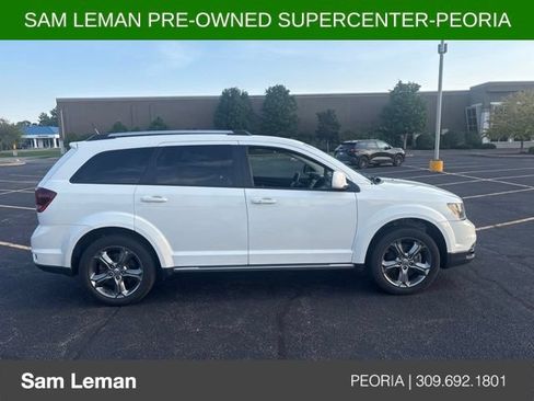 Used 2016 Dodge Journey Crossroad FWD image 3