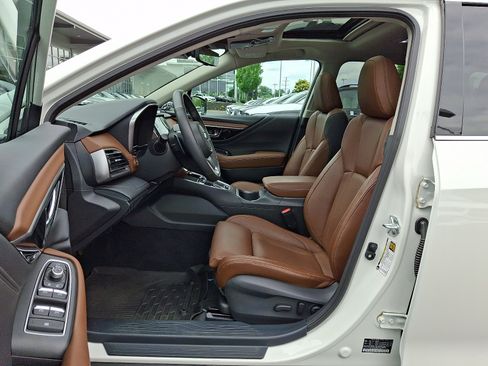 Used 2025 Subaru Outback Touring XT w/ Popular Package #2 AWD/4WD image 14