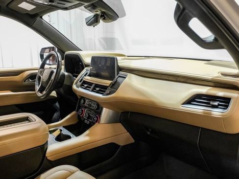 Used 2021 Chevrolet Tahoe Premier image 16