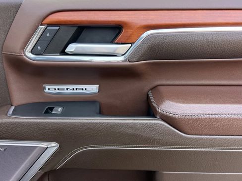 Used 2023 GMC Sierra 1500 Denali w/ Denali Reserve Package image 20