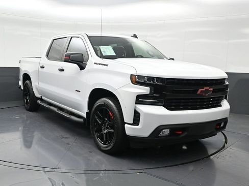 Used 2021 Chevrolet Silverado 1500 RST w/ Redline Edition image 8