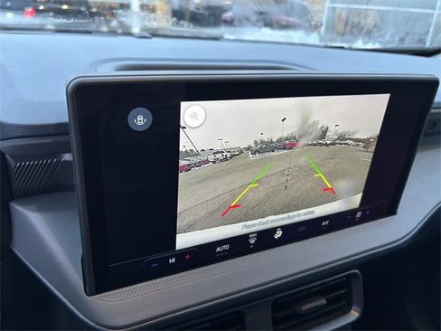 New 2025 Ford Maverick XL w/ Equipment Group 101A image 17