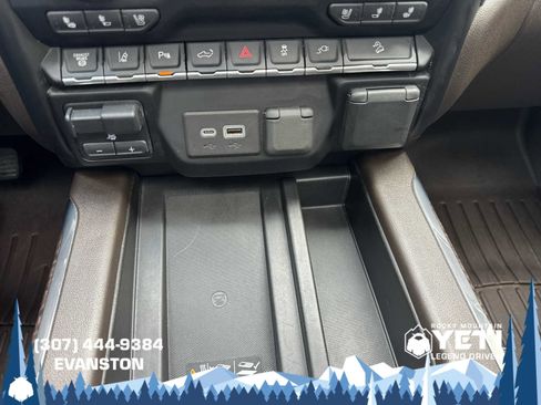 Used 2022 GMC Sierra 2500 Denali w/ Denali Ultimate Package image 37