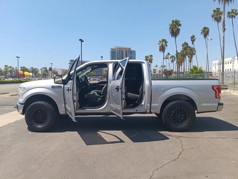 Used 2015 Ford F150 XLT w/ Equipment Group 301A Mid RWD image 6