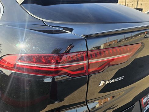 Used 2020 Jaguar I-PACE S image 10