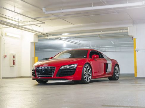 Used 2012 Audi R8 V10 AWD/4WD image 1