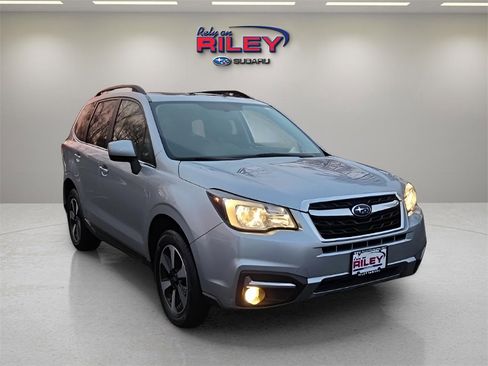 Used 2018 Subaru Forester 2.5i Limited w/ Popular Package #3B image 7
