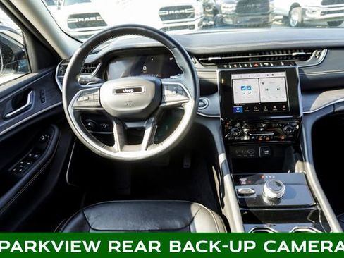 Used 2022 Jeep Grand Cherokee L Limited image 15