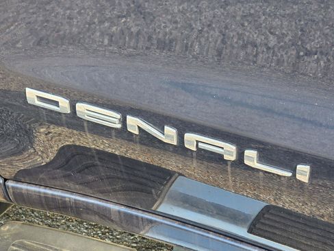 Used 2022 GMC Sierra 1500 Denali AWD/4WD image 52