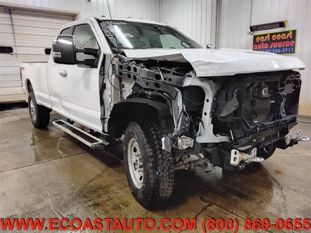Used 2022 Ford F350 XLT w/ XLT Premium Package AWD/4WD image 1