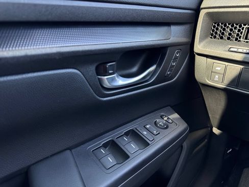Used 2025 Honda CR-V Sport-L image 27