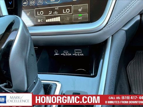 Used 2024 Subaru Outback Premium w/ Popular Package #1A image 16