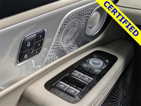 Used 2024 Lincoln Nautilus Reserve w/ Equipment Group 203A image 28