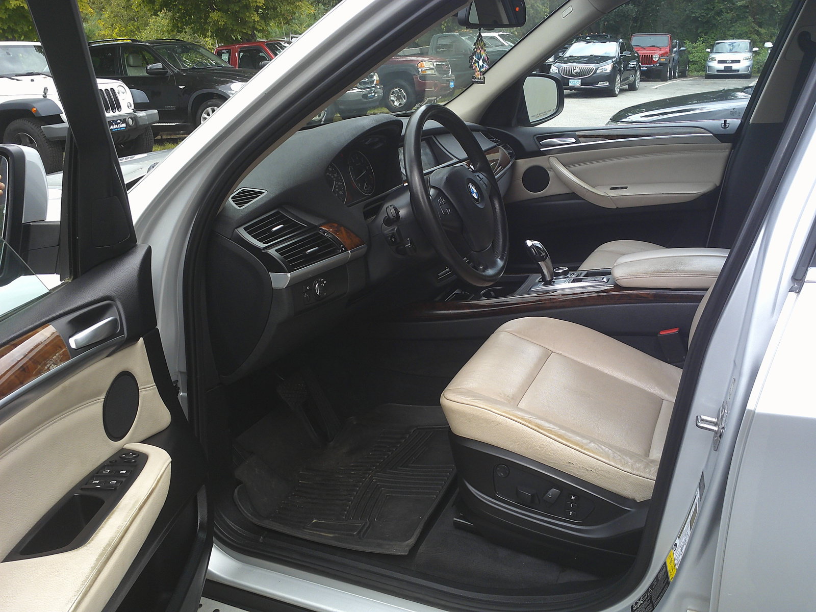 Used 2012 BMW X5 xDrive50i AWD/4WD image 8