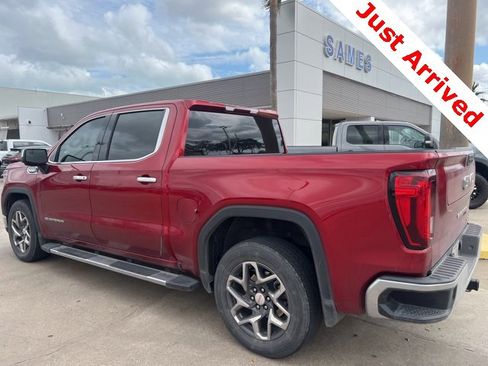 Used 2023 GMC Sierra 1500 SLT image 11