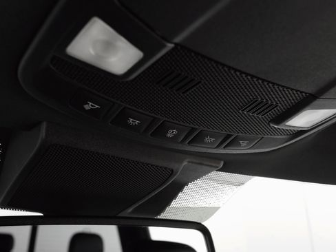 Used 2019 Ford F150 Lariat image 34