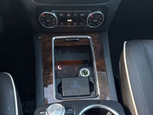 Used 2014 Mercedes-Benz GLK 350 4MATIC image 21