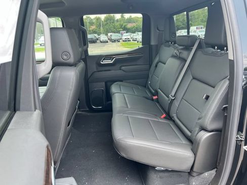 New 2026 GMC Sierra 1500 Elevation w/ Elevation Premium Package AWD/4WD image 10