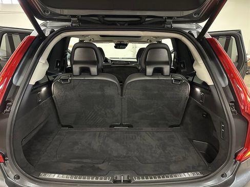Used 2016 Volvo XC90 T8 Inscription w/ Vision Package image 14
