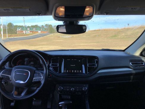Used 2021 Dodge Durango SXT image 11