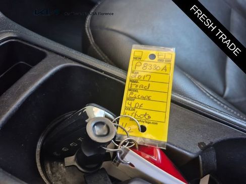 Used 2017 Ford Escape Titanium AWD/4WD image 26